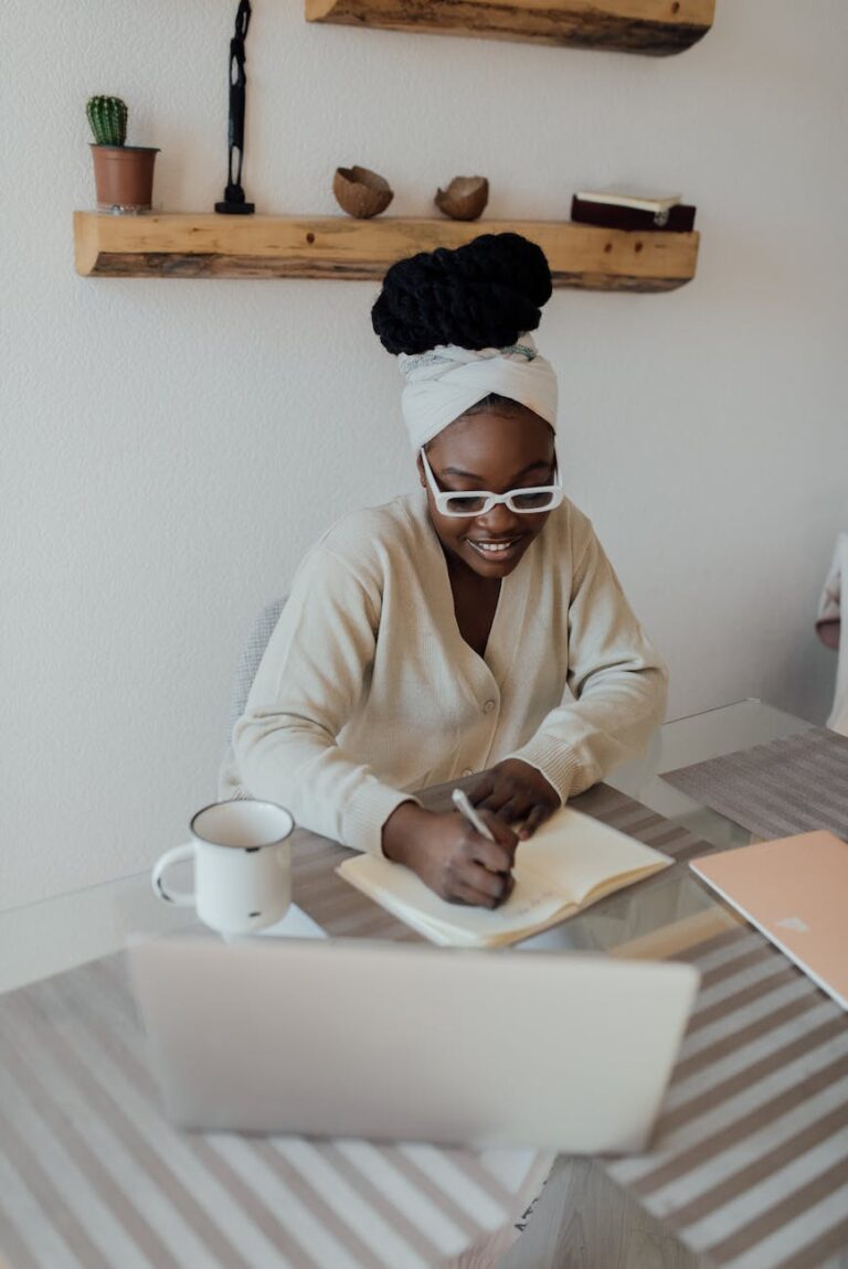 Where These Live Chat Jobs Are Actually Posted (And How to Access Them)